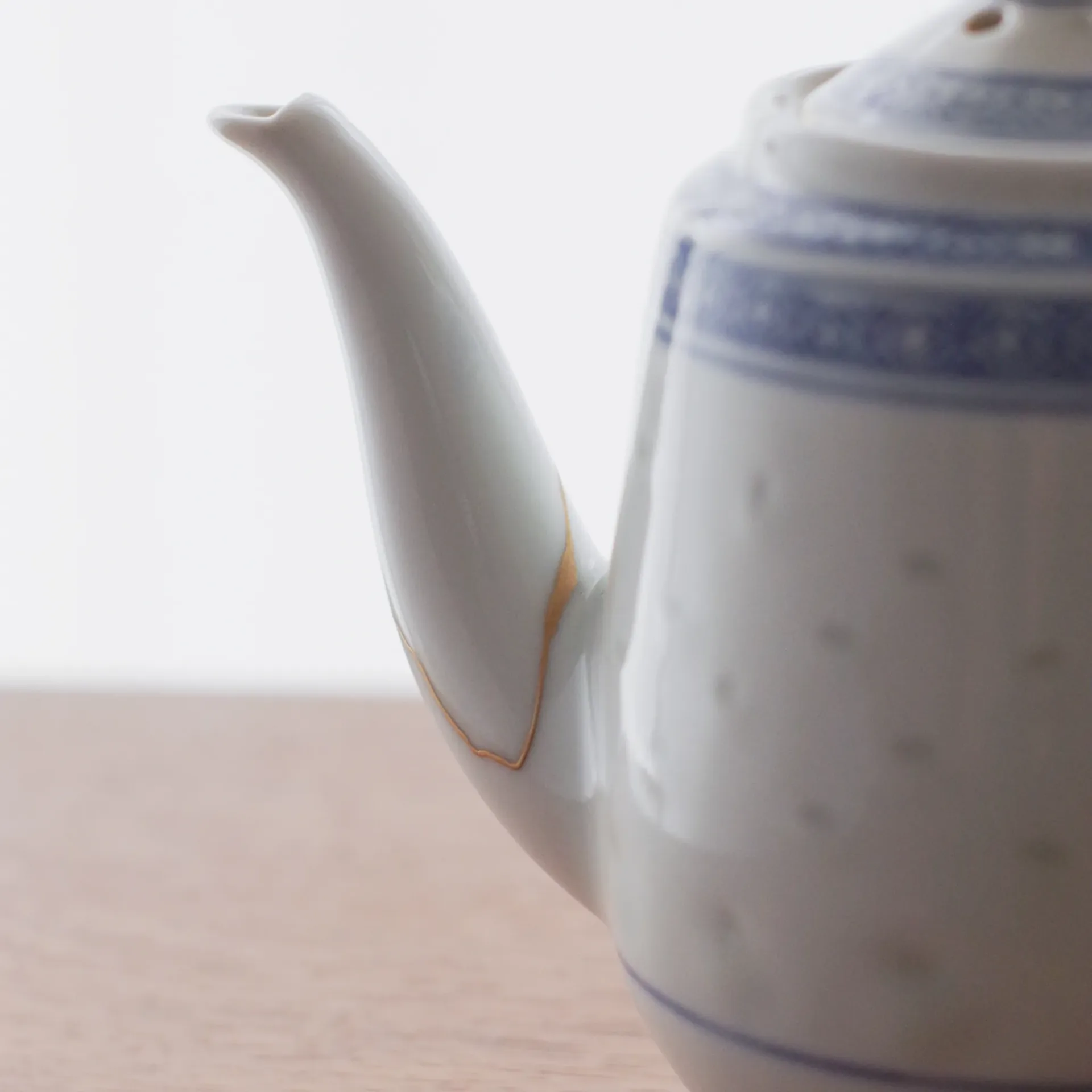 横浜市のおすすめ金継ぎ修理事業者10選。思い出の器を長く使い続ける